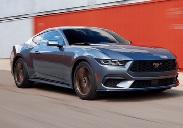 Стало известно, когда можно будет заказать новейший Ford Mustang 2024 