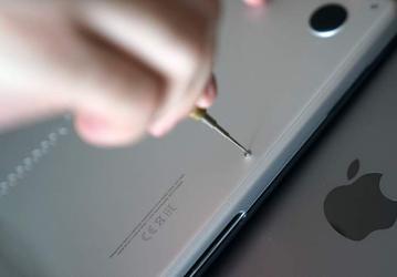 Авторизованные сервисные центры Apple в России перестали принимать в ремонт технику, купленную за границей