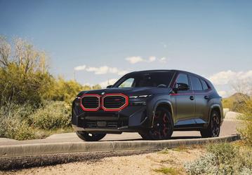 Самый мощный BMW M в истории очень сильно подешевел и сменил название