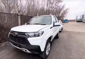Без подушек безопасности и ABS, но с кожаным салоном и кожаным рулем. Дилер показал самую дорогую Niva Travel – за 1,6 млн рублей