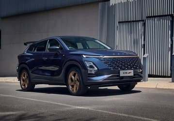 Представлен «заряженный» кроссовер Omoda C5 GT. У него мотор мощностью 197 л.с.