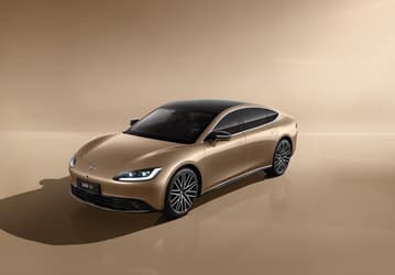 Производитель мотоциклов утрет нос Tesla? Представлен «ультрароскошный представительский седан D-класса» Yuanhang Y6
