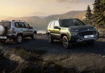 Чтобы автомобилей Lada хватило всем: АвтоВАЗ не останавливает свой конвейер даже в праздники