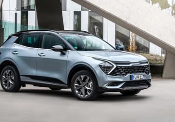 Цены на «параллельные» Kia в России пошли вниз. Kia Sportage, флагманский Kia K9 и Kia KX3 (Seltos) стали доступнее
