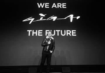 «Крутую Tesla» за $25 000 будут собирать на Tesla Gigafactory под Берлином