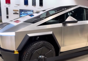 Tesla выставила первые Cybertruck на всеобщее обозрение: авто отправились по автосалонам перед запуском