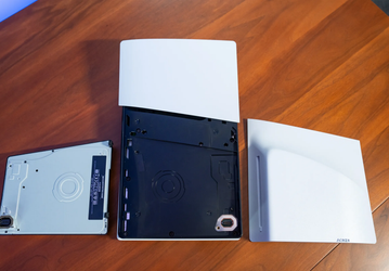 Сюрпризы продолжаются: съёмный дисковод Sony PlayStation 5 Slim можно зарегистрировать и использовать на нескольких консолях