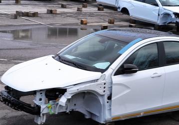 Спортивные Lada Vesta тоже настиг некомплект