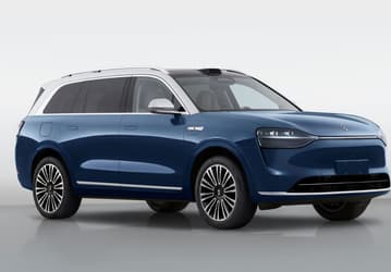 «Убийца» Mercedes-Maybach GLS от Huawei пользуется большим спросом в Китае. На Huawei Aito M9 собрано уже 33 тыс. предзаказов, хотя он даже не представлен официально