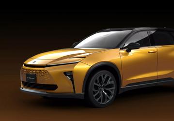 Намного больше RAV4, но чуть меньше Highlander. Toyota анонсировала люксовый полноприводный кроссовер Crown SUV