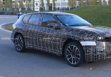Это первый BMW на архитектуре Neue Klasse. Появились живые фотографии новинки