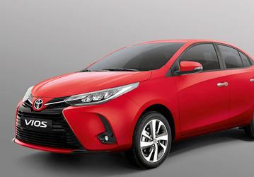 Крупные дилеры начали продавать в России Toyota Vios. Этот аналог Hyundai Solaris можно купить дешевле 2 млн рублей