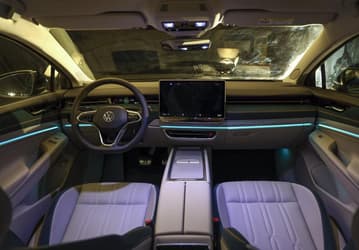 Volkswagen ID. 7 получил крышу SkyView, ID OS 2.0 и новую систему помощи при вождении 3.0