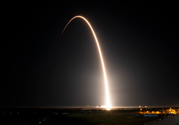 SpaceX успешно осуществила 80-й орбитальный запуск за 2023 год: видео и фото