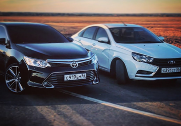 С Toyota Camry на Lada Vesta. Мэрия Екатеринбурга пересаживается на продукцию АвтоВАЗа