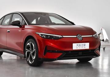 Немцы могут только позавидовать китайцам. Заменитель Volkswagen Passat под названием ID. 7 Vizzion в Китае оказался почти в два раза дешевле, чем в Германии