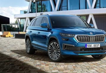 В Россию приехали полноприводные Skoda Kodiaq 2023. Есть даже машины в топовой комплектации Laurin & Klement