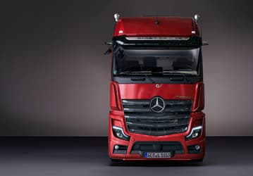В России возобновились продажи грузовиков Mercedes-Benz Actros