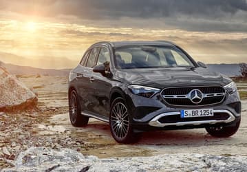 До России добрался новейший Mercedes-Benz GLC 2023: 9-ступенчатый «автомат», полный привод и 2 года дилерской гарантии