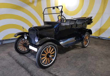 В России продают четырехколесный раритет 1922 года выпуска – легендарный Ford T