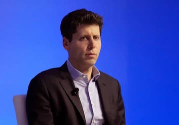 Глава OpenAI уволен. Сэм Альтман стоял у истоков создания ChatGPT