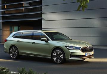 Объявлена стоимость Skoda Superb 2024. Он дешевле Volkswagen Passat, при этом современнее, больше и лучше оснащен