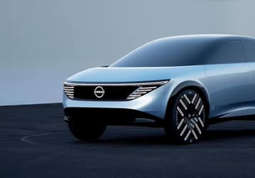 Совершенно новый Nissan Leaf выйдет в следующем году, он будет полноприводным. Все подробности