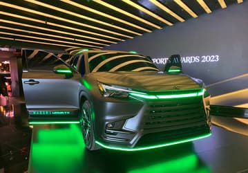 Представлен геймерский Lexus TX: c RGB-подсветкой, мощной акустикой и парой больших мониторов в салоне