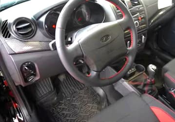Очередной даунгрейд АвтоВАЗа: подушек безопасности лишилась Lada Granta Sport