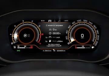 У топовой Lada Vesta NG в комплектации Techno «глючит» её главная «фишка» — цифровая панель приборов