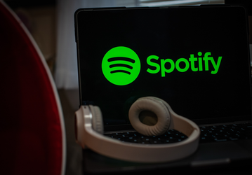 Spotify — всё. Сервис официально ушёл из России