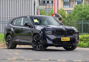 Аналог Lamborghini Urus, только вдвое дешевле. В России начались продажи кроссовера BMW XM