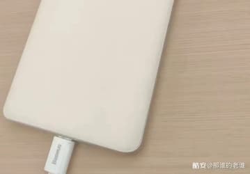 Четыре 50-мегапиксельных сенсора и два перископных модуля. Прототип Oppo Find X7 Pro с уникальной восьмиугольной камерой Hasselblad засветился на живых фото