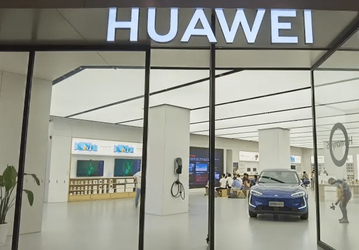 Huawei надолго в этом бизнесе: компания откроет 1000 магазинов с автомобилями к 2025 году