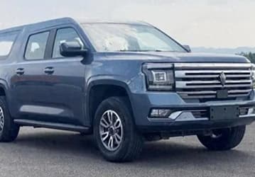 У новейшего Haval H5 появился крутой конкурент. Брутальный JMC Avenue построен на агрегатах Ford Ranger и оснащён полным приводом с блокировками