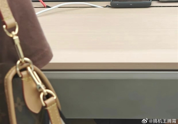 Первый в мире смартфон с двумя перископическими телеобъективами Oppo Find X7 Ultra заметили в магазине Oppo перед анонсом