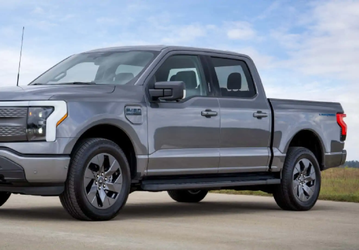 Ставка не сыграла: Ford урезает производство F-150 Lightning вдвое