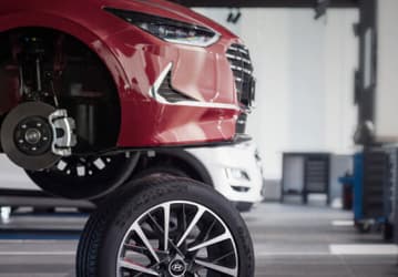 Hyundai продолжит обслуживать свои авто в России после ухода с рынка
