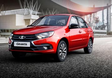 По уровню оснащения Lada Granta уже перещеголяла Lada Vesta