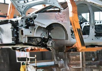 АвтоВАЗ выпускает Lada Vesta только в минимальной комплектации, а «производство Granta творит чудеса» — все машины без подушек безопасности, согласно Avtograd News