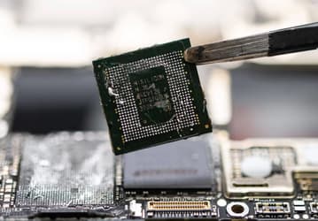 Huawei только начала, а уже в пятёрке лидеров. Компания заняла пятое место в списке крупнейших производителей чипов