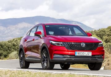 Раскрыта стоимость кроссоверов Dongfeng Fengon iX5 и iX7 в России. Первый является аналогом Geely Tugella, а второй — заменитель Nissan Murano