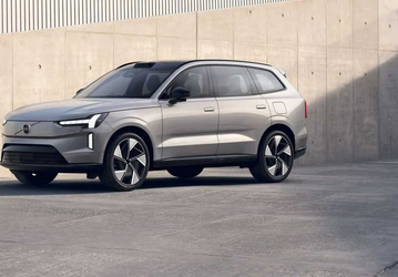 Представлен Volvo EX90 2025 — самый безопасный автомобиль Volvo, по заверению компании. Объявлены цены