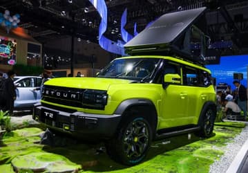 Для всех, кто скучает по Mitsubishi Pajero, Toyota Land Cruiser Prado и Nissan Patrol, Jetour привезёт в Россию внедорожник Jetour T2
