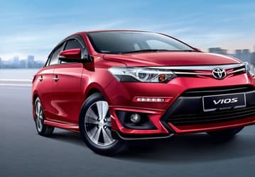 Седан Toyota Vios с надёжным мотором и «автоматом» значительно подешевел в России. Теперь он доступнее Lada Vesta
