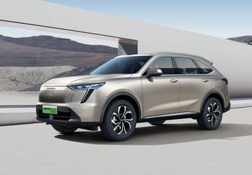 В России начнут выпускать новый кроссовер Haval, двигатель которого признали одним из лучших в Китае. Подробности и цена российского Haval Xiaolong Max