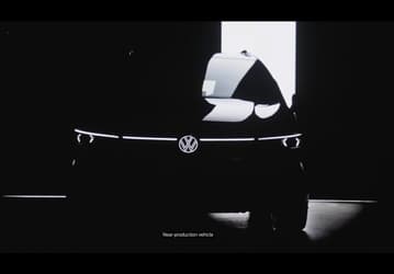 Первое изображение нового Volkswagen Golf Mk8.5 – это будет последний Golf с бензиновым мотором