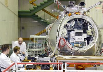 Стартовали испытания российского биоспутника «Бион-М» №2 с мышами и мухами