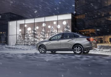 АвтоВАЗ выпустит 12 новых моделей до 2030 года, инвестпрограмма на 2024 год — 40 млрд рублей. Утверждена новая стратегия развития компании