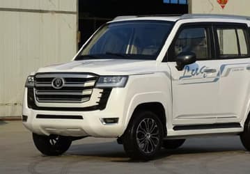 Китайцы поиздевались над Toyota Land Cruiser 300. Дизайн респектабельного рамного внедорожника «адаптировали» для микромобиля
